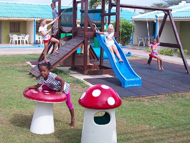 Aruba Blue Village Hotel And Apartments Палм Бийч Екстериор снимка