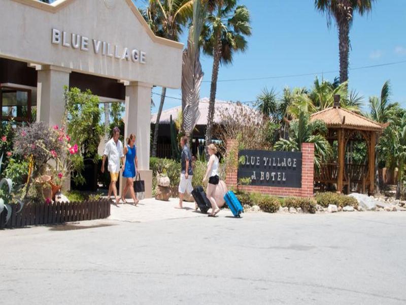 Aruba Blue Village Hotel And Apartments Палм Бийч Екстериор снимка